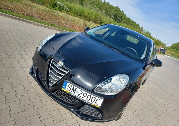 Alfa Romeo Giulietta cena 39900 przebieg: 127000, rok produkcji 2014 z Pakość małe 562